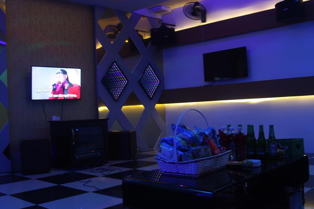 Khoa Thanh Hotel Hòa Bình Buitenkant foto