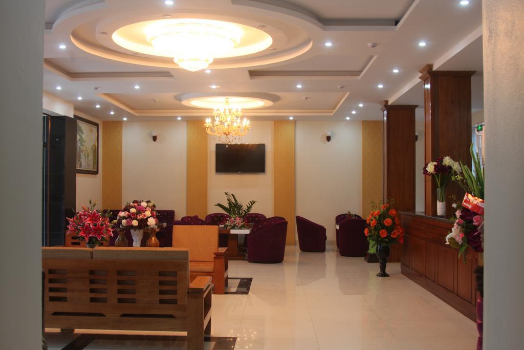 Khoa Thanh Hotel Hòa Bình Kamer foto