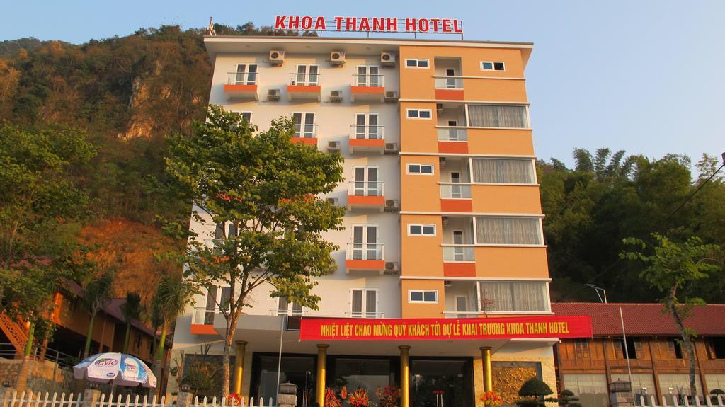 Khoa Thanh Hotel Hòa Bình Buitenkant foto