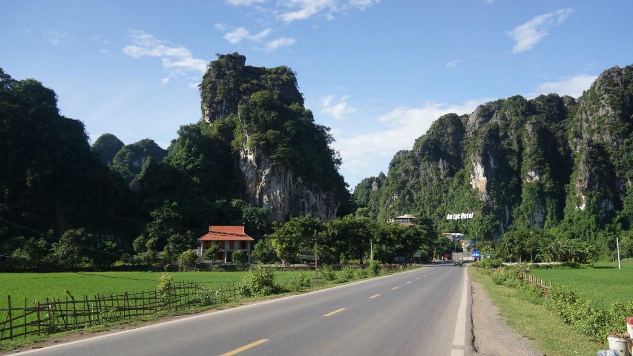 Khoa Thanh Hotel Hòa Bình Buitenkant foto