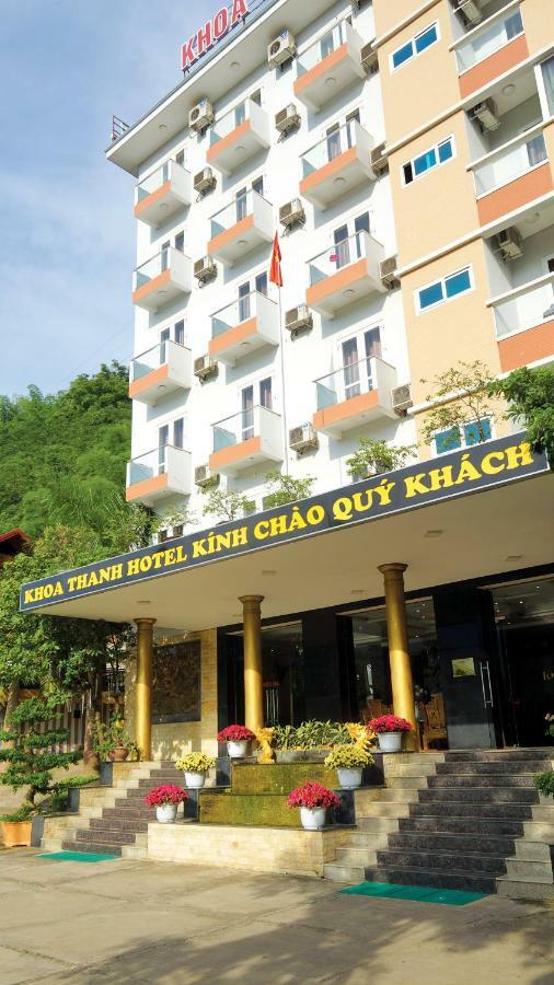 Khoa Thanh Hotel Hòa Bình Buitenkant foto
